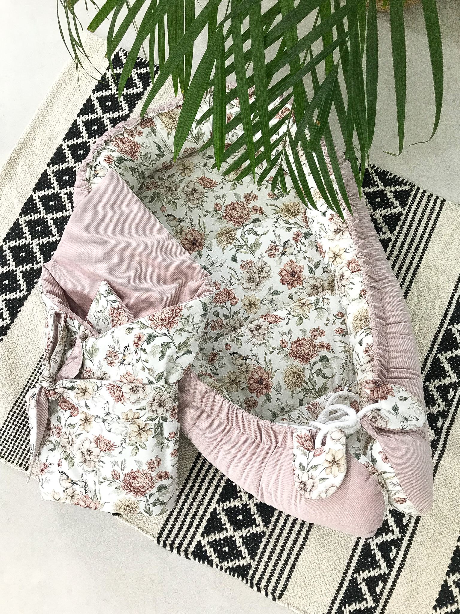 3B89C06E-AB4F-4684-9B99-18AB33EF0819 Kokon jesienny ogród + velvet pudrowy