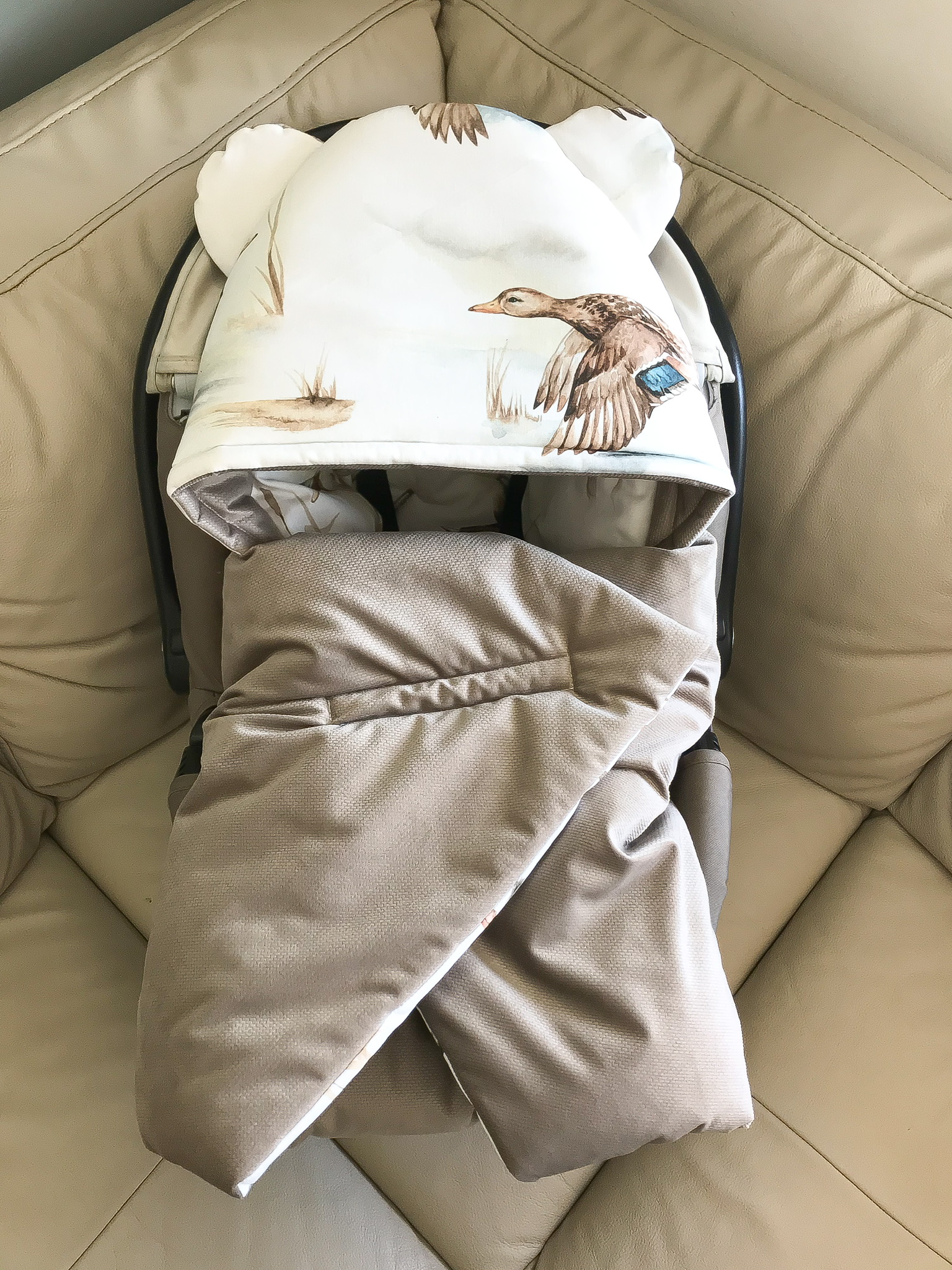 3F08AAB3-580D-4D5E-9EBE-565DFCB2AE5C