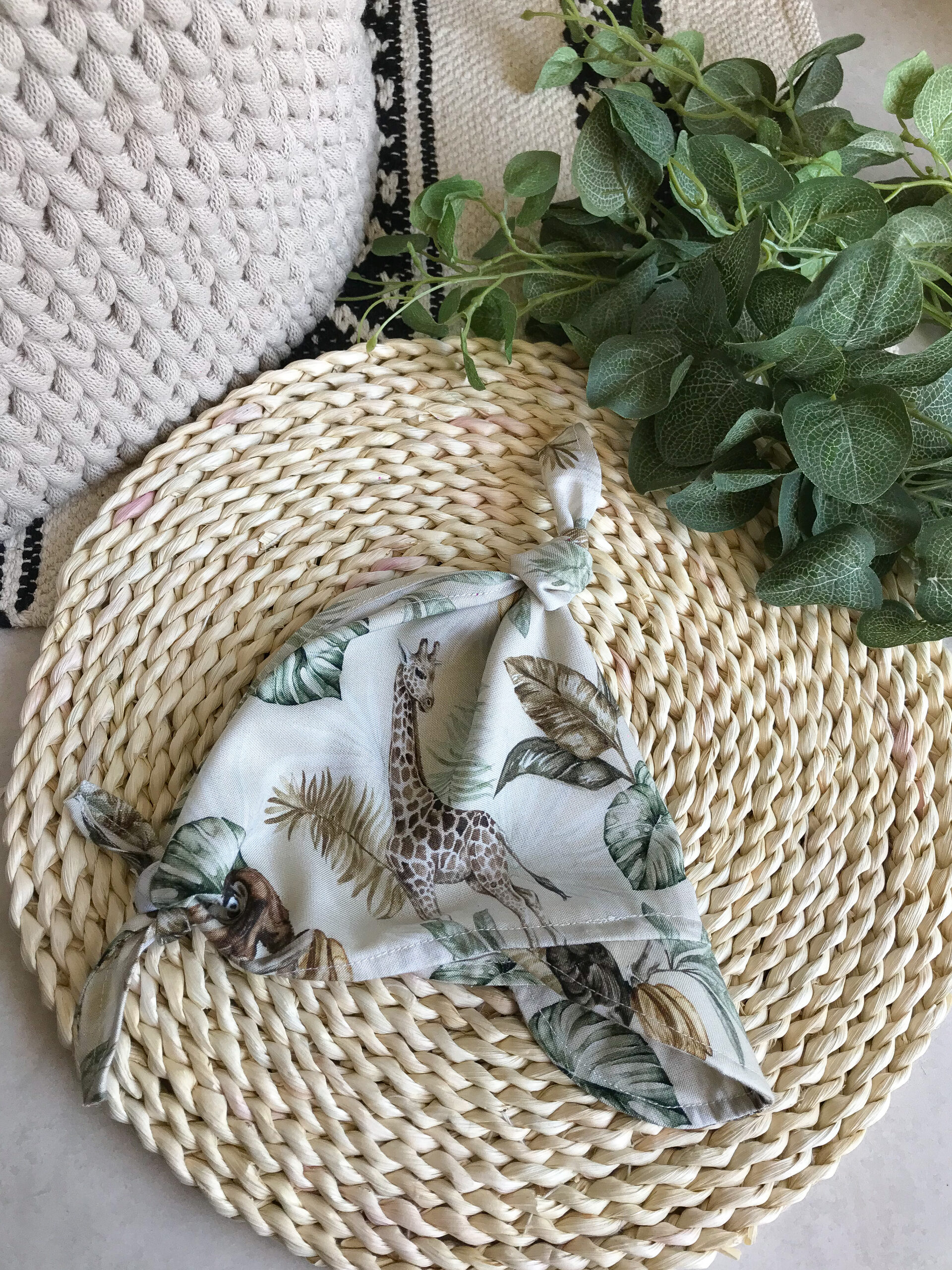 53FFBFDD-DD59-472A-958A-1DA24DA8A521 Chustka bambusowa safari na beżu