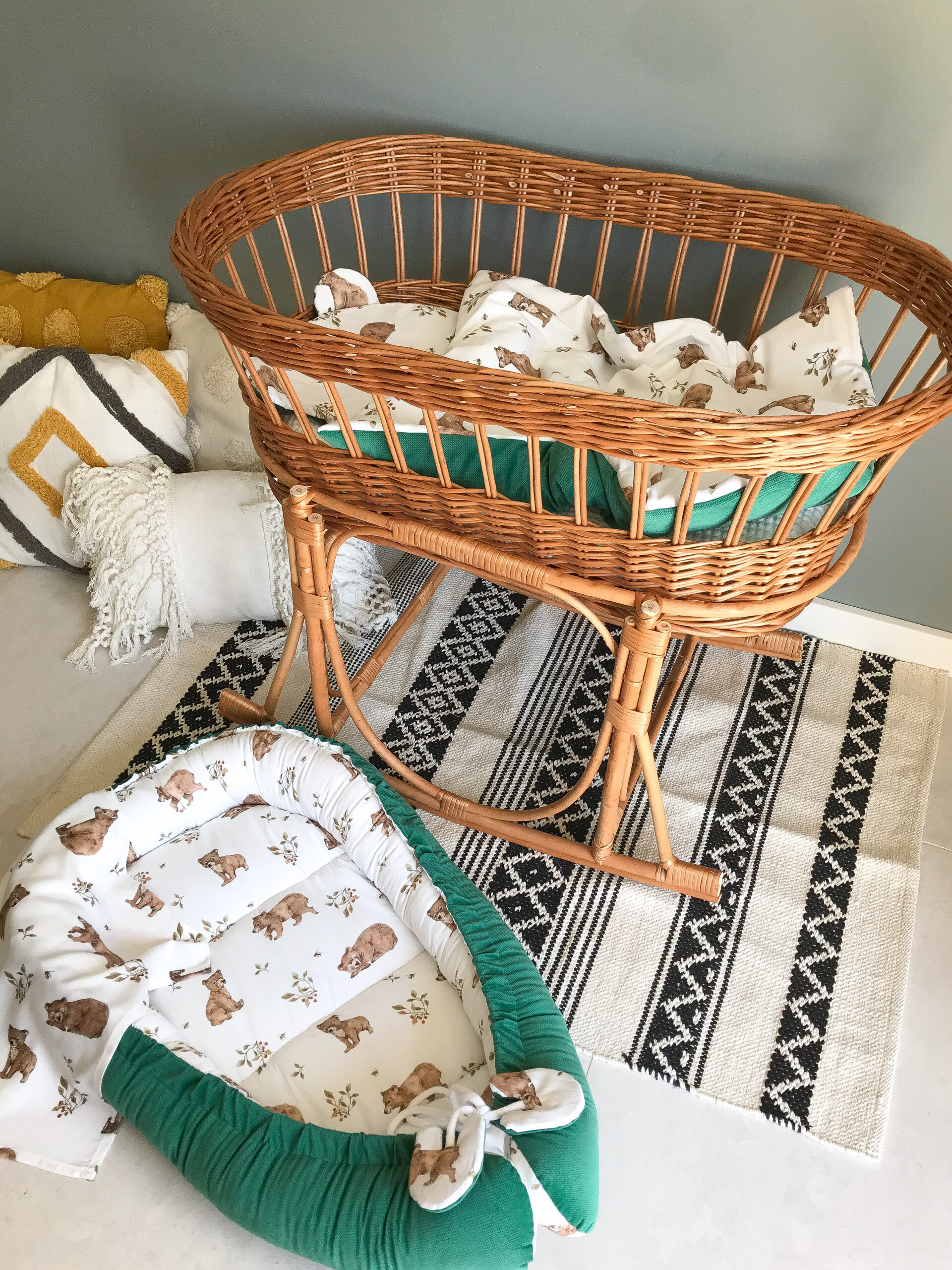 DDC2182E-480E-4D84-8C25-F4955F888C97 Kokon misie+ velvet butelka