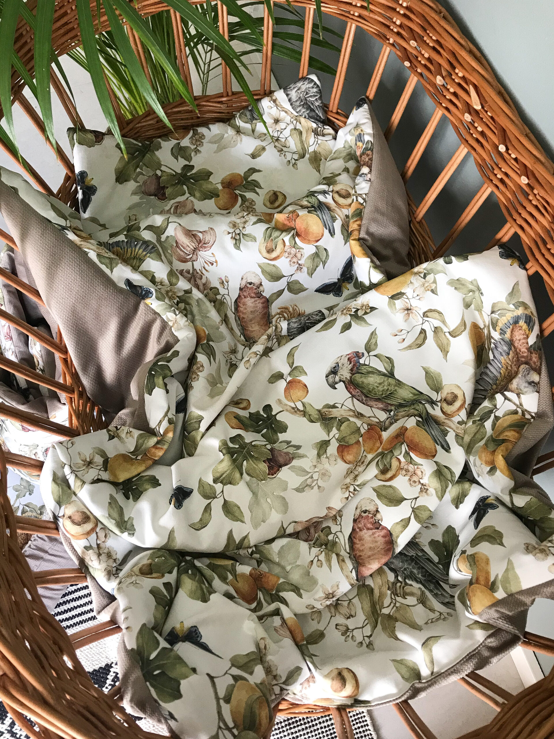 E4A14F63-3A4F-4B35-A010-CE46A8A8B85E Pościel papugi + velvet cappucino M
