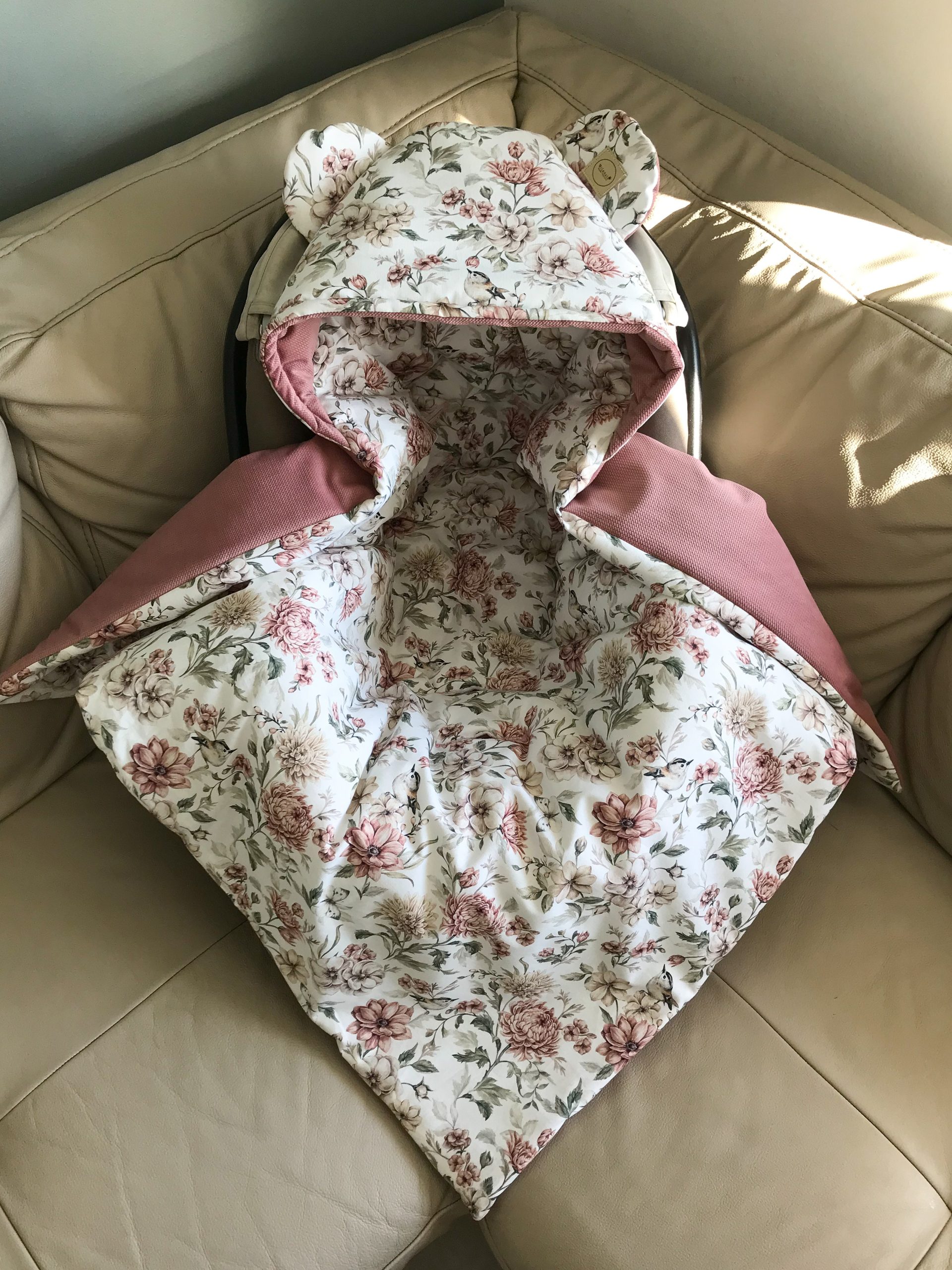 IMG_3270 Kocyk do fotelika jesienny ogród + velvet pąsowy